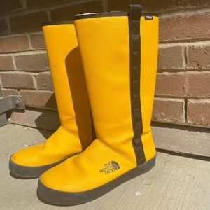 Yellow North Face Rain Boots Women’s Size 8